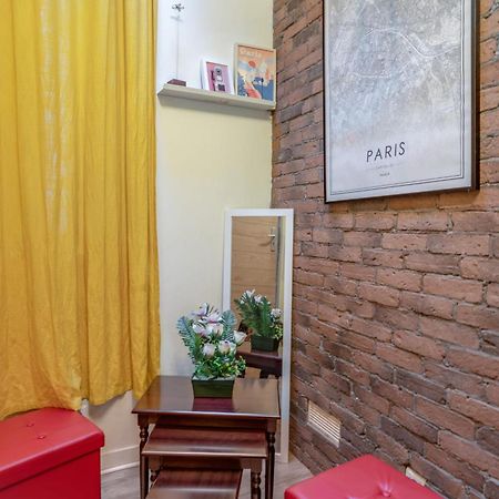 Charming Industrial-Style Studio Just Nearby Montmartre In Paris - Welkeys Apartment Bagian luar foto
