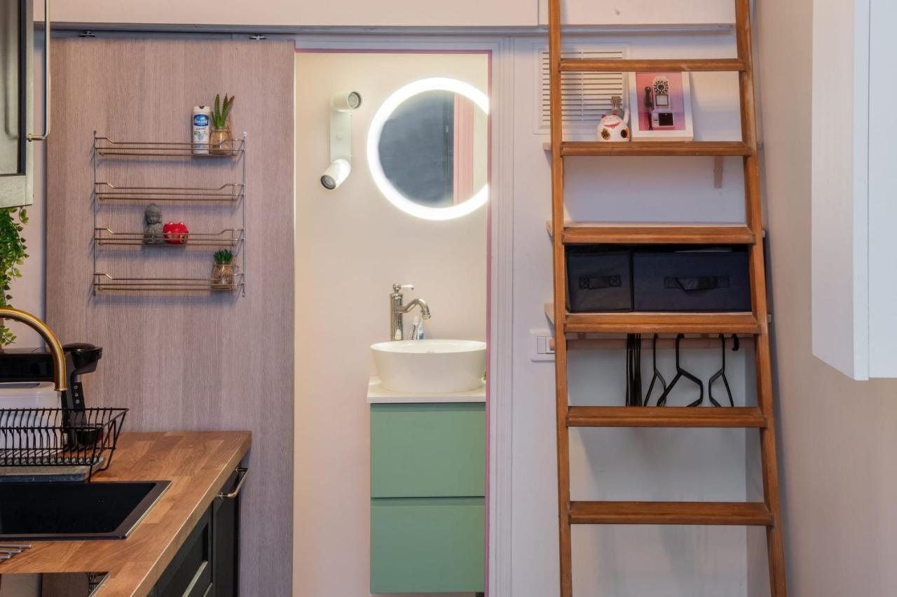 Charming Industrial-Style Studio Just Nearby Montmartre In Paris - Welkeys Apartment Bagian luar foto